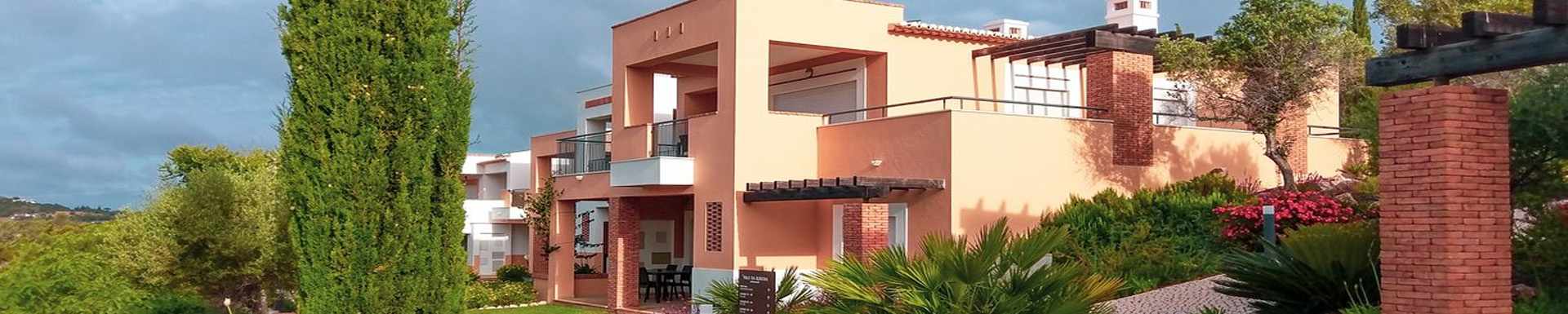 Macdonald Vale da Ribeira Residences